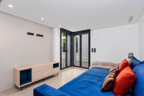 Villa pārdošanā Alicante, Spānijā 3 istabas, 220 m2 Nr. 145400 - attēls 21