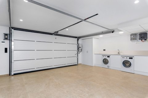 Villa pārdošanā Alicante, Spānijā 3 istabas, 220 m2 Nr. 145400 - attēls 7