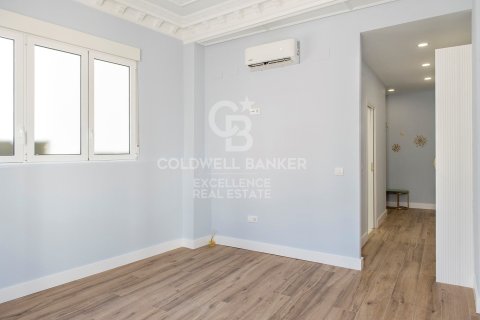 Apartamento en venta en Valencia, València, España 3 dormitorios, 140 m2 No. 157796 - foto 15