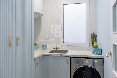 Apartamento en venta en Valencia, València, España 3 dormitorios, 140 m2 No. 157796 - foto 10