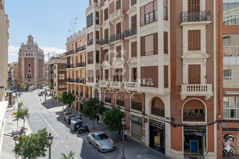 Wohnung zum Verkauf in Valencia, Spanien 3 Schlafzimmer, 140 m2 Nr. 157796 - Foto 30