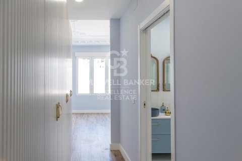 Apartamento en venta en Valencia, València, España 3 dormitorios, 140 m2 No. 157796 - foto 12