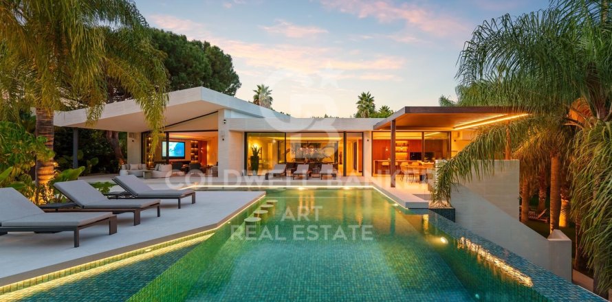 Villa in Marbella, Malaga, Spanien 5 Schlafzimmer, 837 m2 Nr. 157795