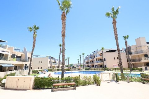 Apartment à Pilar de la Horadada, Alicante, Espagne 2 chambres, 67 m2 No. 190189