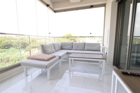 Apartment for sale in Alicante, Spain 3 bedrooms, 105 sq.m. No. 190275 - photo 13