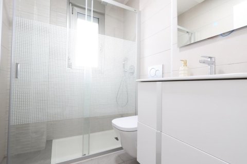 Apartment for sale in Alicante, Spain 3 bedrooms, 105 sq.m. No. 190275 - photo 8