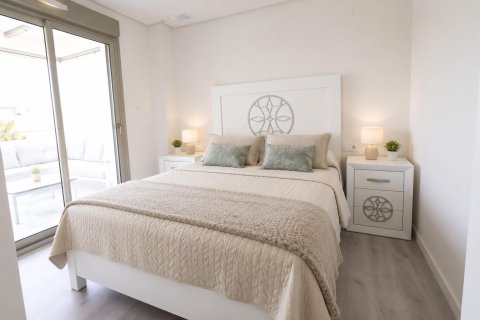 Apartment for sale in Alicante, Spain 3 bedrooms, 105 sq.m. No. 190275 - photo 10