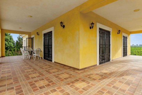 Finka w Orihuela, Alicante, Hiszpania 6 sypialni, 358 mkw. nr 145886 – zdjęcie 24