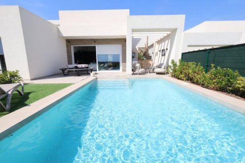 Villa zum Verkauf in Algorfa, Alicante, Spanien 3 Schlafzimmer, 134 m2 Nr. 177542 - Foto 1