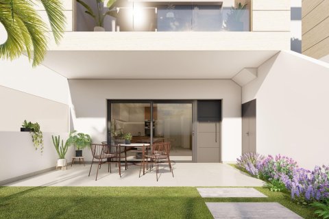 Bungalow en venta en San Pedro del Pinatar, Murcia, España 2 dormitorios, 70 m2 No. 170047 - foto 4