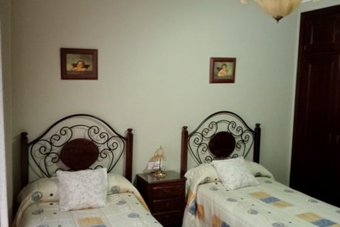 Сasa en venta en Écija, Sevilla, España 3 dormitorios, 298 m2 No. 154109 - foto 5