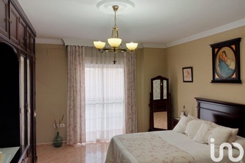 Сasa en venta en Écija, Sevilla, España 3 dormitorios, 298 m2 No. 154109 - foto 7