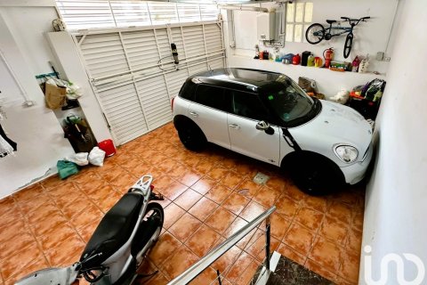 Dom w Argentona, Barcelona, Hiszpania 4 sypialnie, 234 mkw. nr 154108 – zdjęcie 28