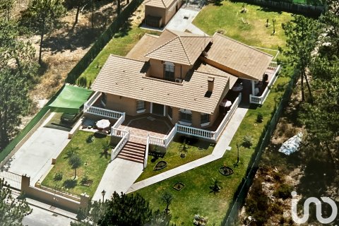 Casa a Lepe, Huelva, Spagna 4 camere da letto, 1365 mq. N° 154110