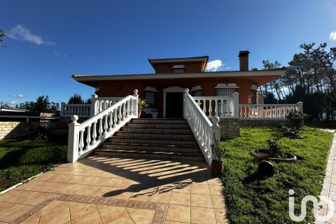 Продажа дома в Лепе, Уэльва, Испания 4 спальни, 1365м2 №154110 - фото 2