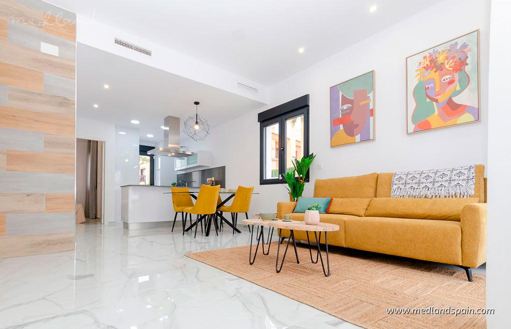 Villa i Torrevieja, Alicante, Spanien 3 sovrum, 105 kvm. Nr. 105245