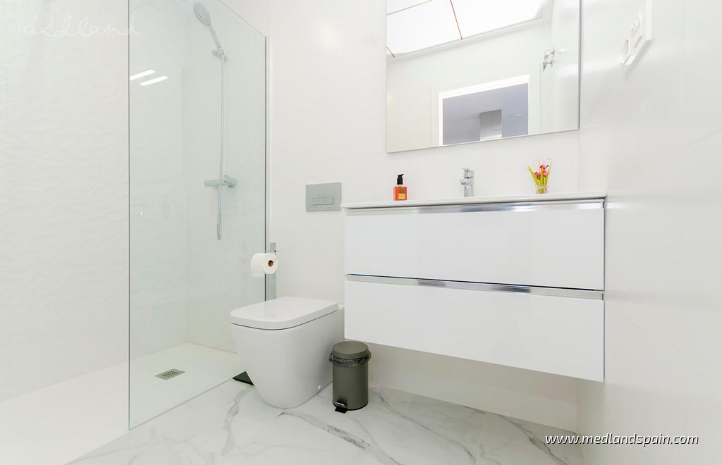 Villa i Torrevieja, Alicante, Spanien 3 sovrum, 105 kvm. Nr. 105245