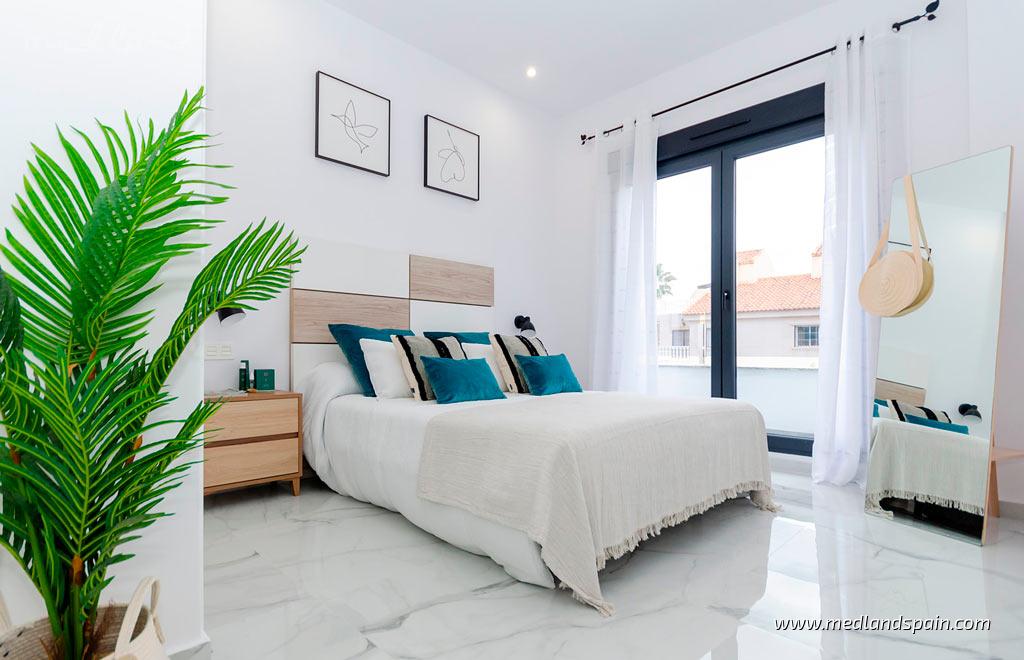 Villa i Torrevieja, Alicante, Spanien 3 sovrum, 105 kvm. Nr. 105245