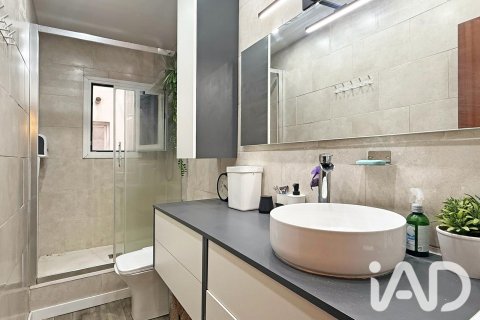 Huoneisto myytävänä Mollet Del Valles, Barcelona, Espanja, 4 makuuhuonetta, 71.79 m2 No. 195817 - kuva 13