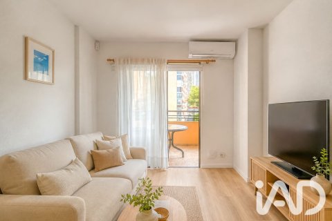Apartment for sale in Benidorm, Alicante, Spain 1 bedroom, 53 sq.m. No. 195818 - photo 8