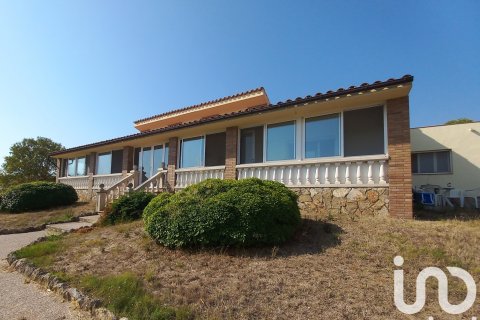 Дом в Джинестар, Таррагона, Испания 3 спальни, 222м2 №173328