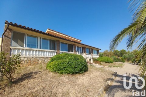 Talo myytävänä Ginestar, Tarragona, Espanja, 3 makuuhuonetta, 222 m2 No. 173328 - kuva 2