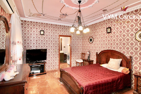 Villa for rent in La Nucia, Alicante, Spain 5 bedrooms, 350 sq.m. No. 191675 - photo 22