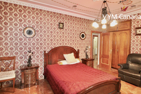 Villa for rent in La Nucia, Alicante, Spain 5 bedrooms, 350 sq.m. No. 191675 - photo 23