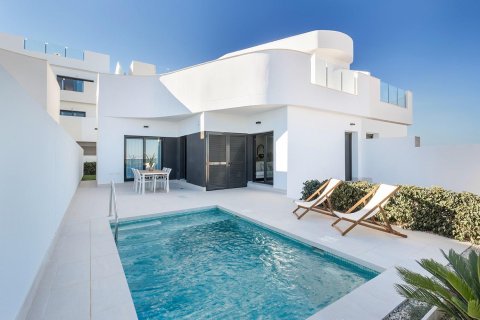 Villa in Torrevieja, Alicante, Spain 3 bedrooms, 84 sq.m. No. 169036