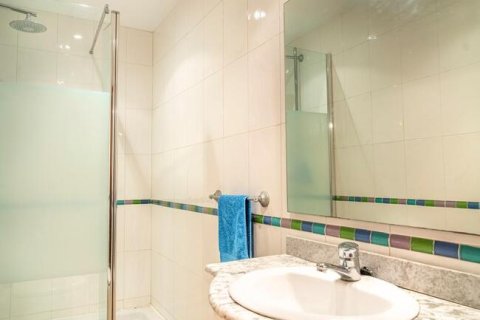 Villa for sale Orihuela, Alicante, Spain 4 bedrooms,  No. 137748 - photo 8