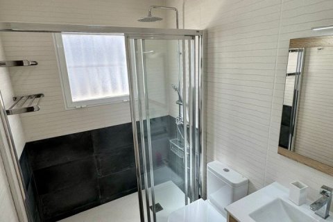 Villa for sale Torrevieja, Alicante, Spain 2 bedrooms,  No. 137749 - photo 14