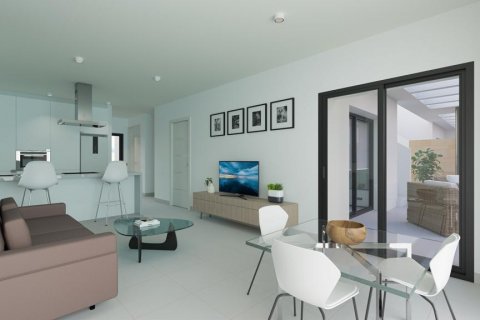 Продажа квартиры Торревьеха, Аликанте, Испания 2 спальни, 87м2 №119537 - фото 6