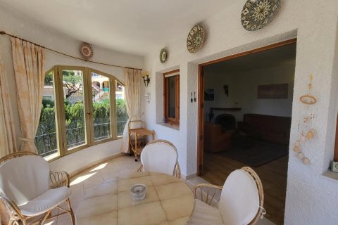 Villa à vendre à Calpe, Alicante, Espagne, 6 chambres, 229 m2 No. 181160 - photo 3