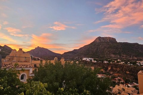 Villa till salu i Calpe, Alicante, Spanien 3 sovrum,  Nr. 181158 - foto 21