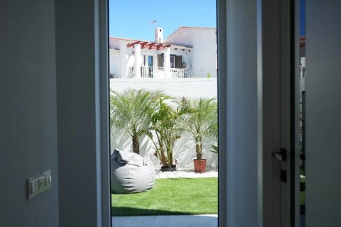 Villa en venta en La Nucia, Alicante, España 3 dormitorios, 105 m2 No. 181157 - foto 10