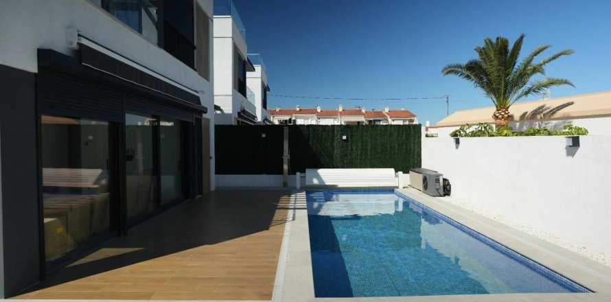 Villa en La Nucia, Alicante, España 3 dormitorios, 105 m2 No. 181157