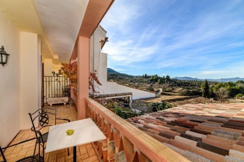 Commercial property for sale in Cocentaina, Alicante, Spain 20 bedrooms, 2200 sq.m. No. 149183 - photo 29