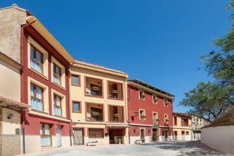 Commercial property in Cocentaina, Alicante, Spain 20 bedrooms, 2200 sq.m. No. 149183