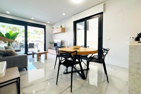 Apartment à vendre à Torrevieja, Alicante, Espagne, 2 chambres, 86 m2 No. 149180 - photo 5