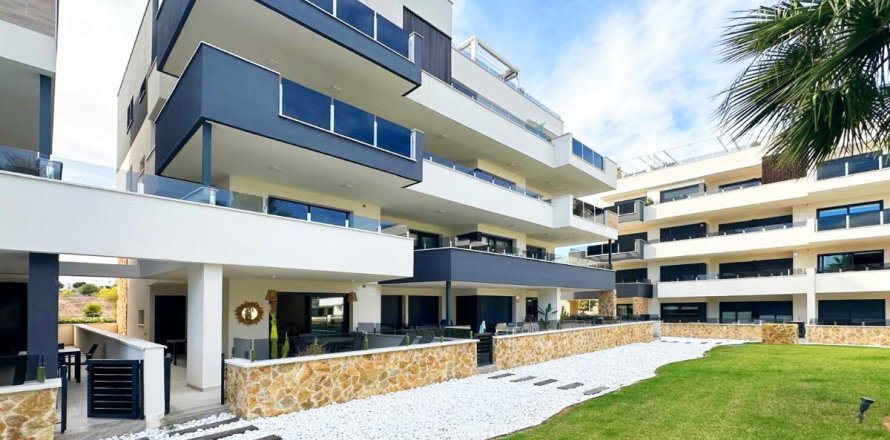 Apartment à Torrevieja, Alicante, Espagne 2 chambres, 86 m2 No. 149180