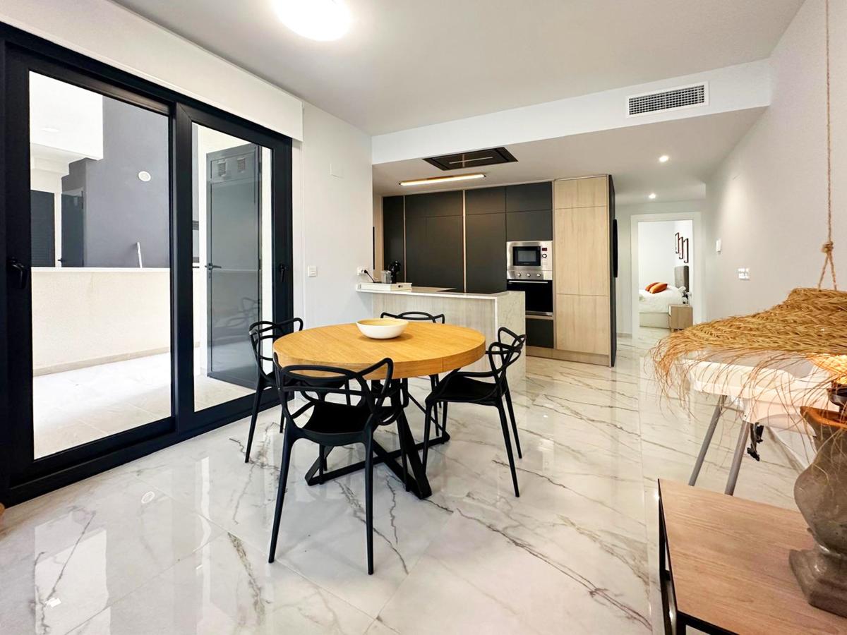 Apartament w Torrevieja, Alicante, Hiszpania 2 sypialnie, 86 mkw. nr 149180
