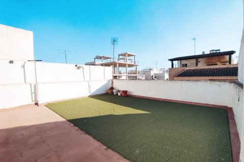 Hotel à vendre à Guardamar del Segura, Alicante, Espagne, 14 chambres, 395 m2 No. 149181 - photo 2