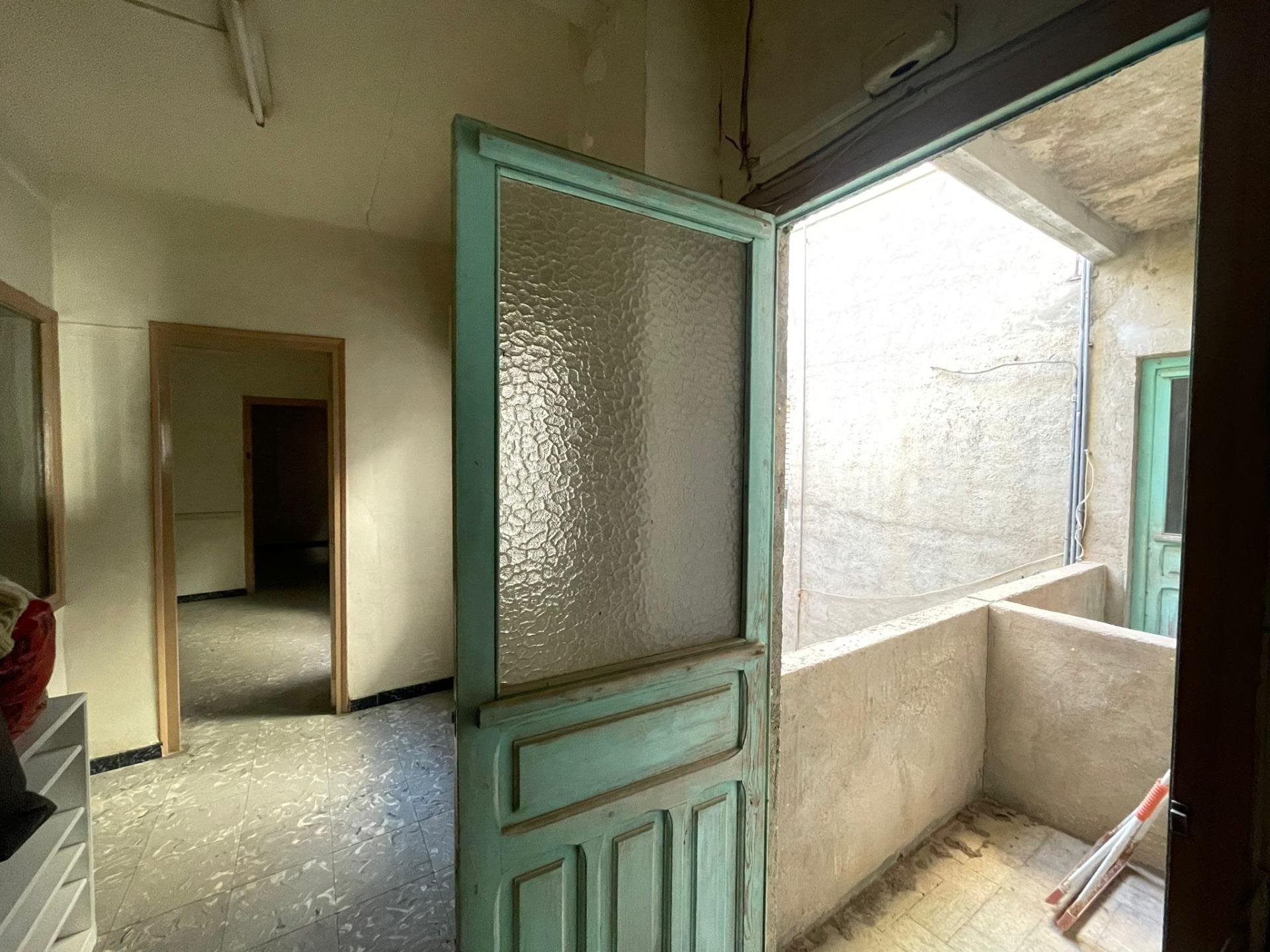 Hus i Guardamar del Segura, Alicante, Spanien 11 sovrum, 592 kvm. Nr. 149184