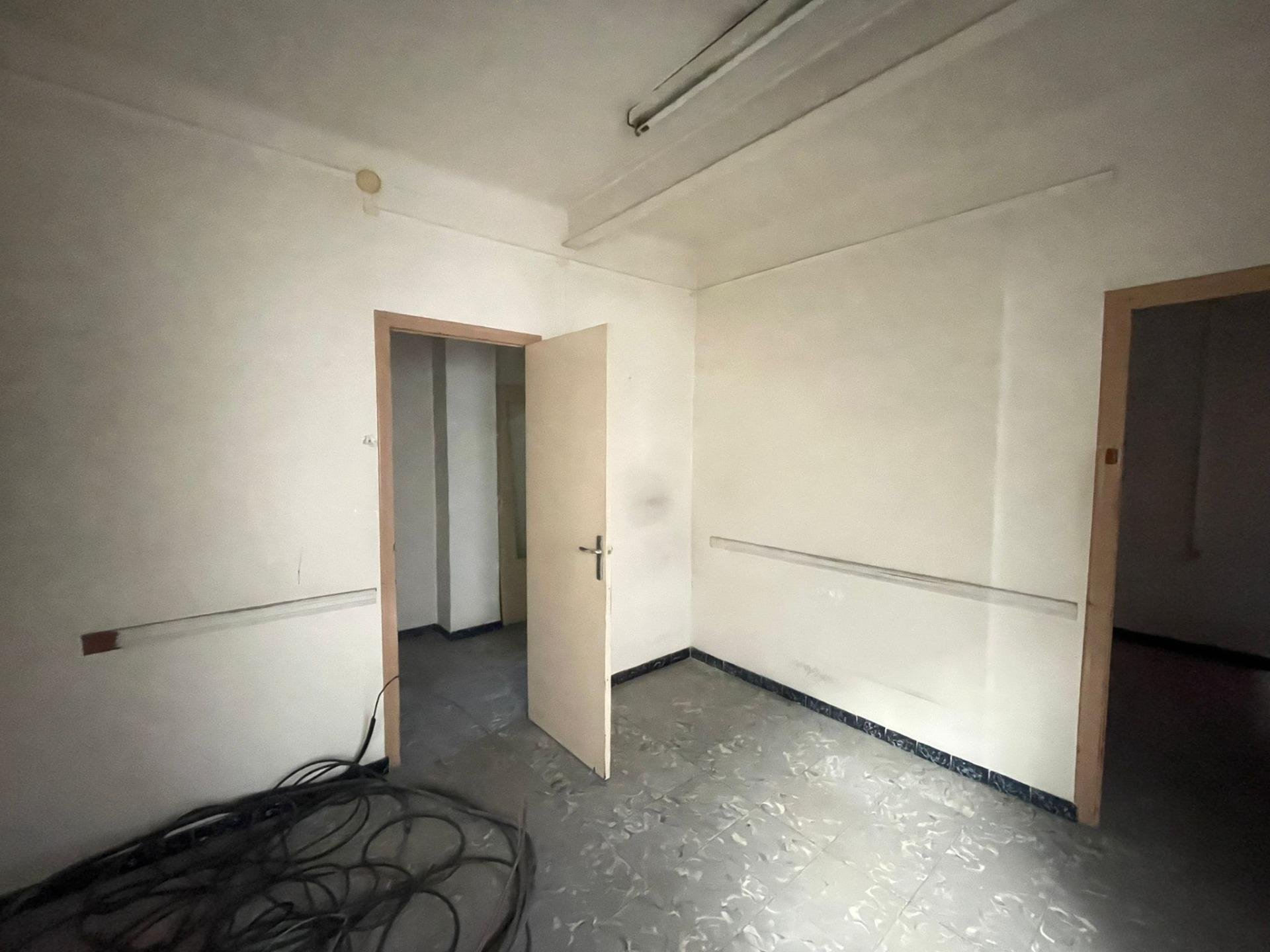 Hus i Guardamar del Segura, Alicante, Spanien 11 sovrum, 592 kvm. Nr. 149184
