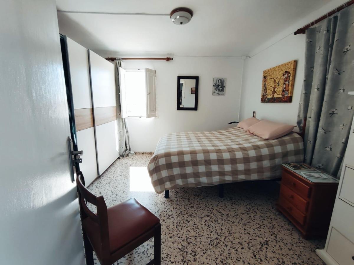 House in Guardamar del Segura, Alicante, Spain 5 bedrooms, 184 sq.m. No. 149182