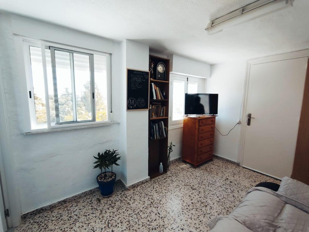 House in Guardamar del Segura, Alicante, Spain 5 bedrooms, 184 sq.m. No. 149182
