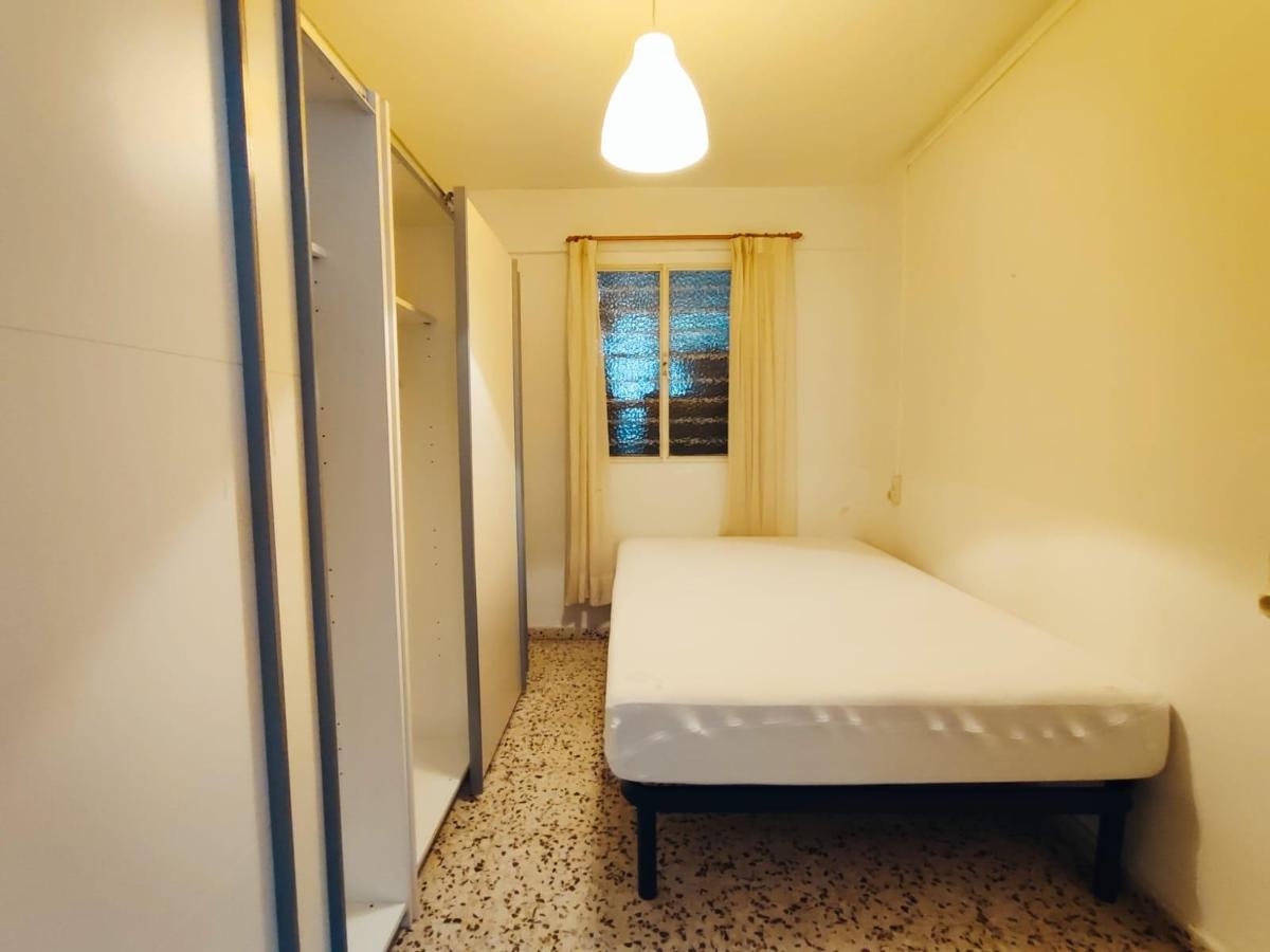 House in Guardamar del Segura, Alicante, Spain 5 bedrooms, 184 sq.m. No. 149182