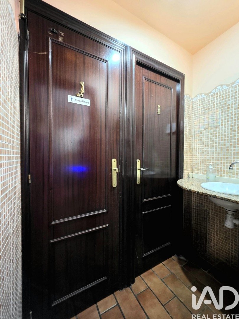 Kommersiell fastighet i Barcelona, Spanien 67 kvm. Nr. 173401