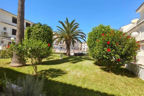 Triplex for sale Torrevieja, Alicante, Spain 2 bedrooms, 95 sq.m. No. 133021 - photo 4