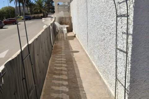 Triplex for sale Torrevieja, Alicante, Spain 2 bedrooms, 95 sq.m. No. 133021 - photo 13